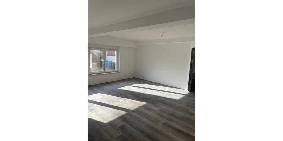 Erdgeschoßwohnung Mechernich - 3.5 Zimmer, 113 m&sup2;, 900&euro; | Angebot:26113439
