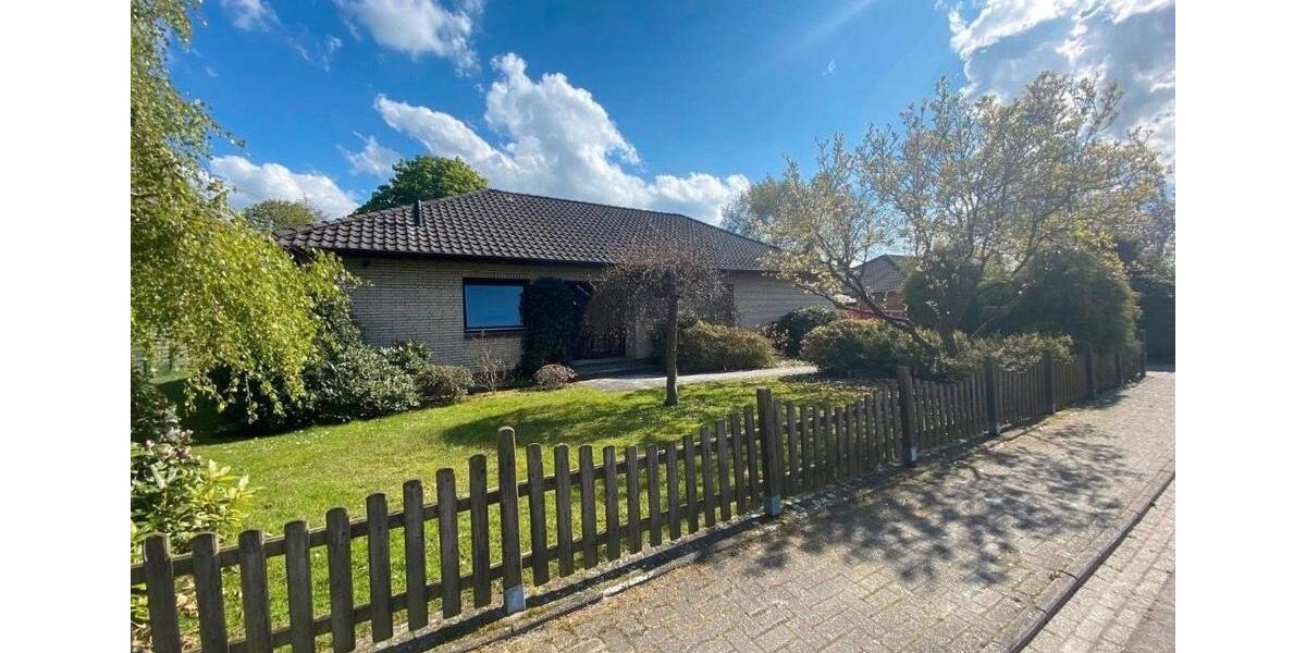 Bungalow Apen - 8 Zimmer, 127 m&sup2;, 1.000&euro; | Angebot:26169615