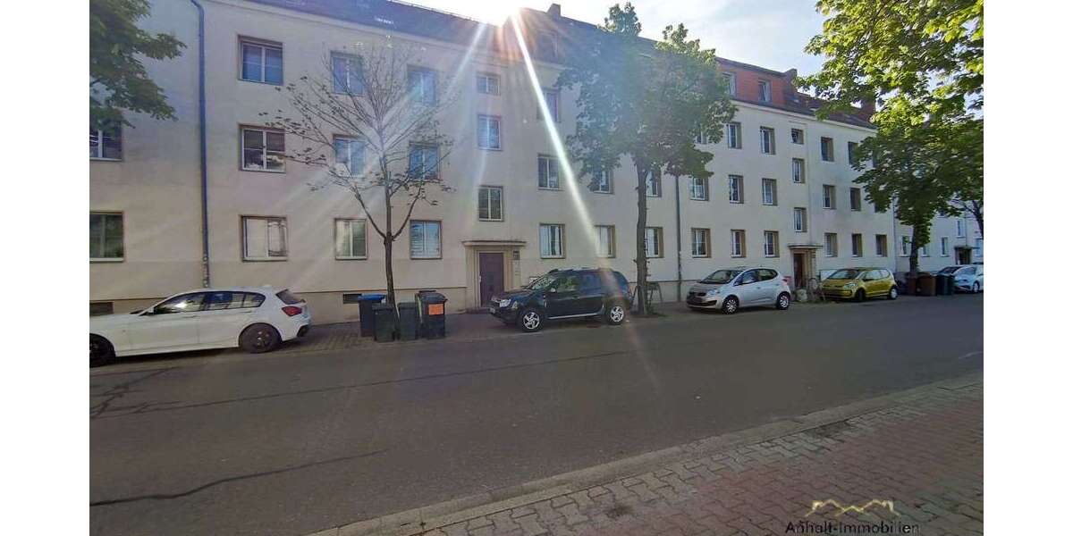 Etagenwohnung Bitterfeld Bitterfeld - 2 Zimmer, 45 m&sup2;, 320&euro; | Angebot:26672993