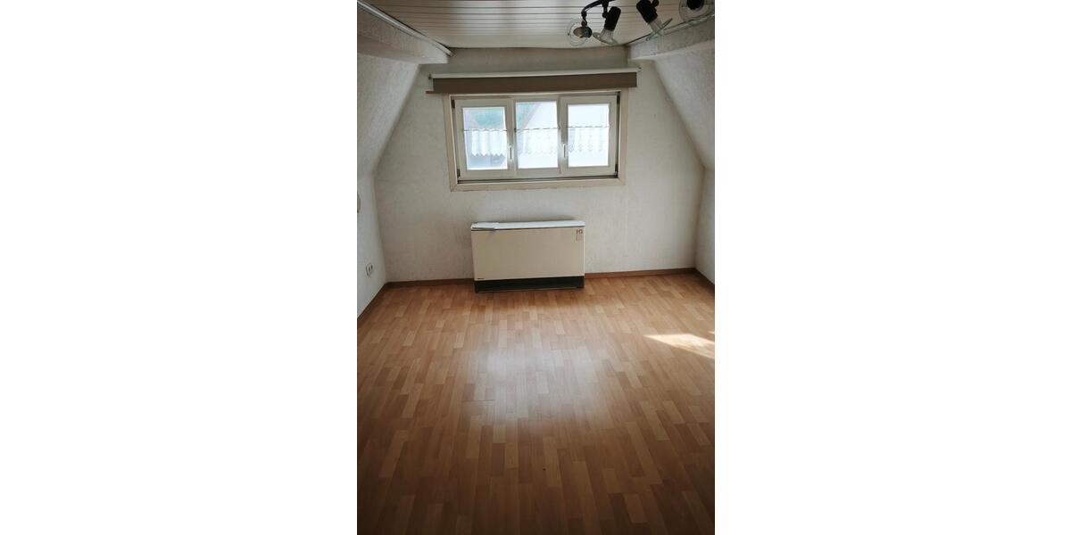 Etagenwohnung Freudenberg - 3 Zimmer, 68 m&sup2;, 40.000&euro; | Angebot:27120870