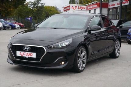 Hyundai i30 86.413 km 16.990 € Berlin 13599