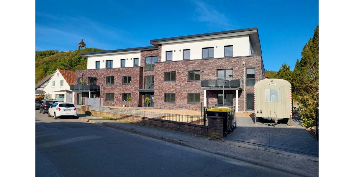 Erdgeschoßwohnung Porta Westfalica - 3 Zimmer, 88 m&sup2;, 1.220&euro; | Angebot:26479422