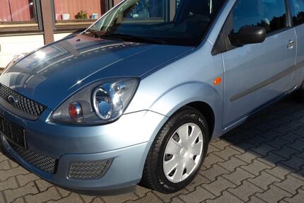 Ford Fiesta 62.000 km 4.999 &euro; Weißwasser 02943