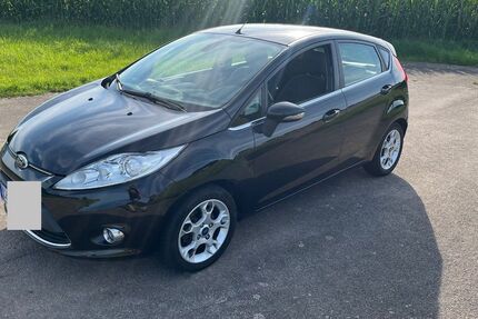 Ford Fiesta 190.000 km 3.100 &euro; Furth im Wald 93437