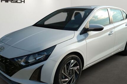 Hyundai i20 8.377 km 18.490 &euro; Borna 04552