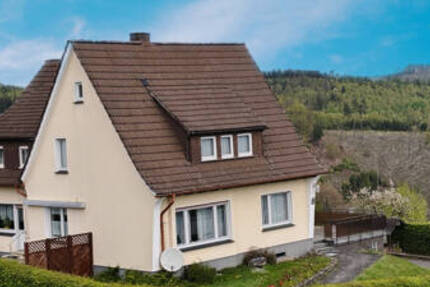 Haus Sundern / Langscheid Langscheid - 1 Zimmer, 196 m&sup2;, 249.000&euro; | Angebot:26257775