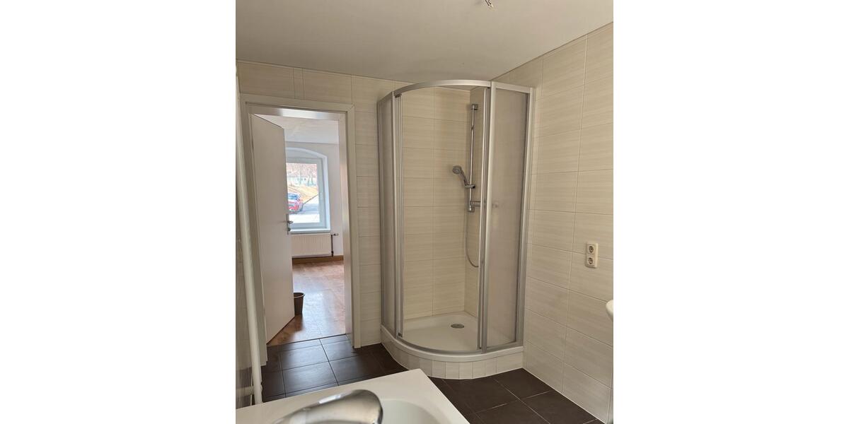 Erdgeschoßwohnung Sehmatal - 2 Zimmer, 63 m&sup2;, 310&euro; | Angebot:25717828