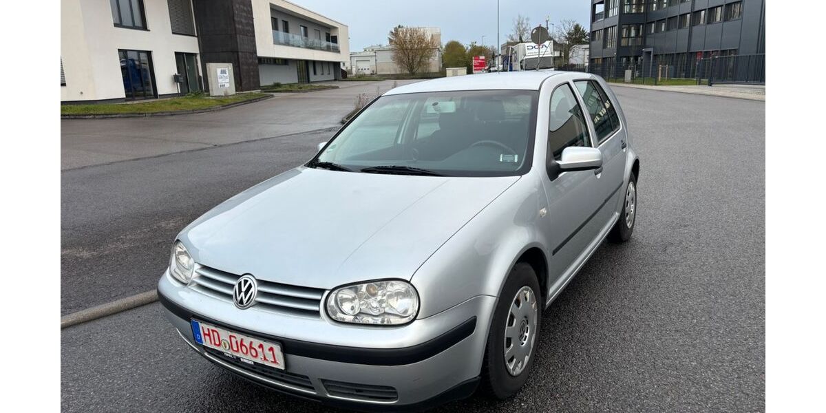 VW Golf 125.000 km 1.999 &euro; Plankstadt 68723