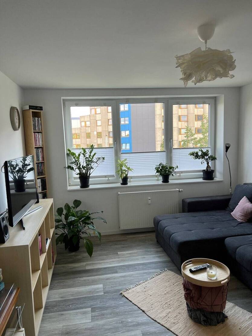 Moderne 2 Zi- Whg. mit Balkon in Uninähe 2 zimmer