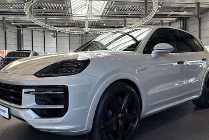 Porsche Cayenne 28.200 km 119.890 &euro; Paderborn 33100
