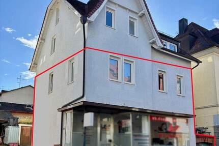 Vielseitige Wohn- und Gewerbeeinheit in guter Lage mit Wohnung, Ladenfläche und Garage 5 zimmer