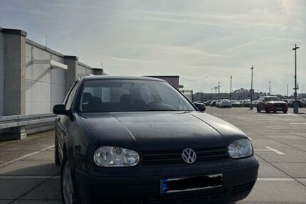 VW Golf 224.000 km 1.250 &euro; Bremen 28307