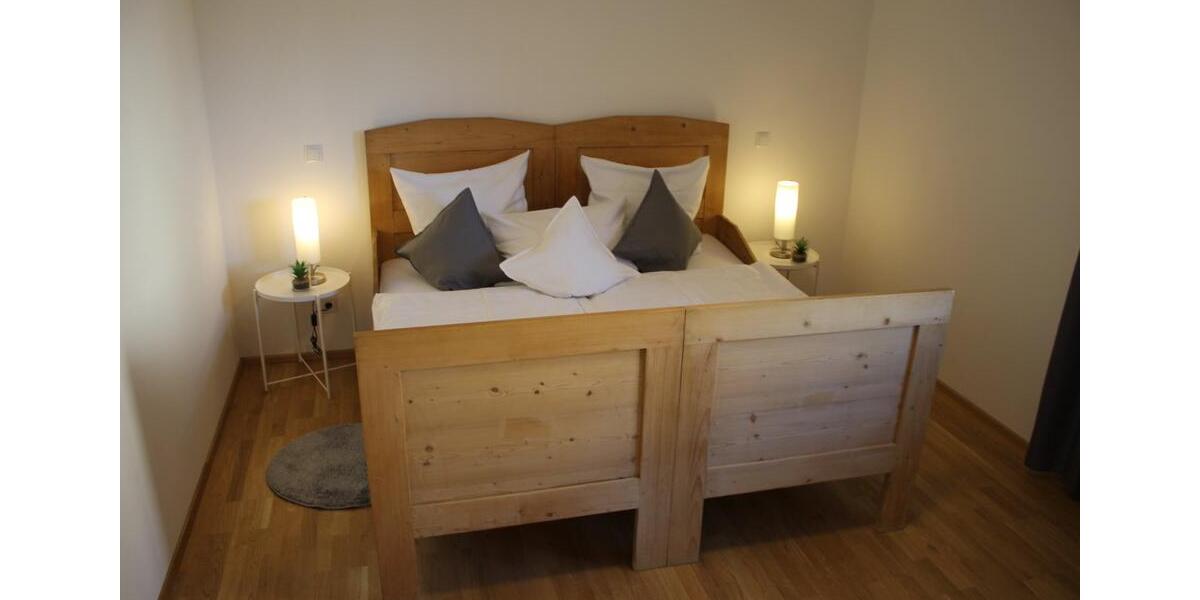 Landau a.d.Isar 4 Pers in Einzelbetten möbliert+ausgestattet, 3 zimmer