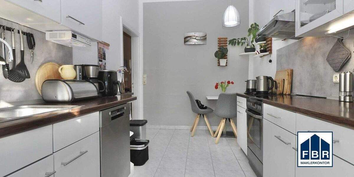 Etagenwohnung Schwerin Weststadt - 4 Zimmer, 121 m&sup2;, 235.000&euro; | Angebot:25899870