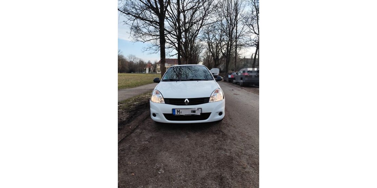 Renault Clio 106.403 km 2.900 &euro; München 81241