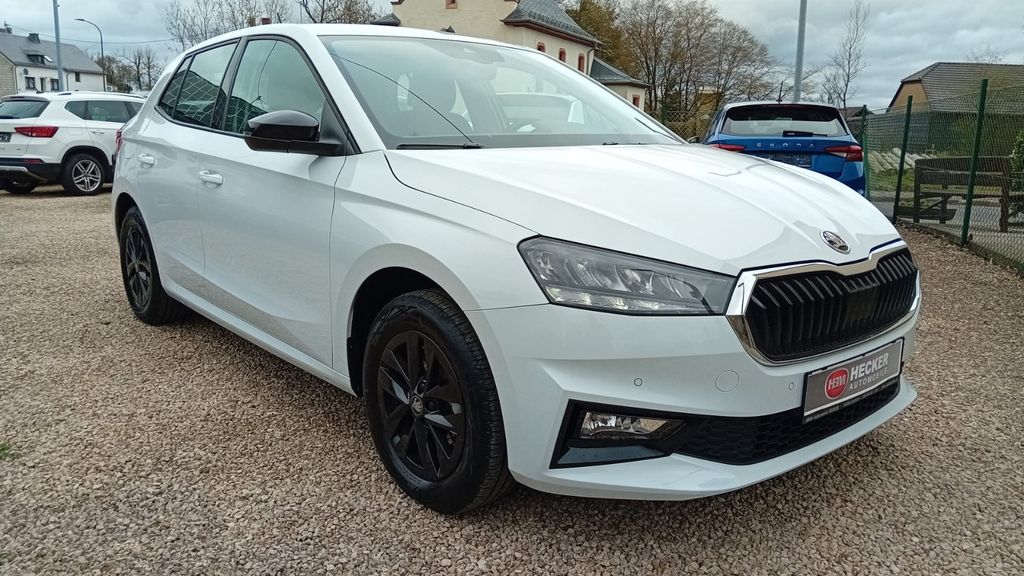 Skoda Fabia 10.985 km 16.950 &euro; Jucken Kr. Bitburg-Prüm--SEAT Jahreswagen-- 54689