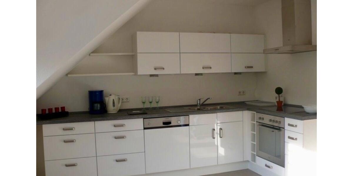 Ab 01.04.2026 Schöne 3-Zimmer Dachgeschosswohnung in Lich 3 zimmer