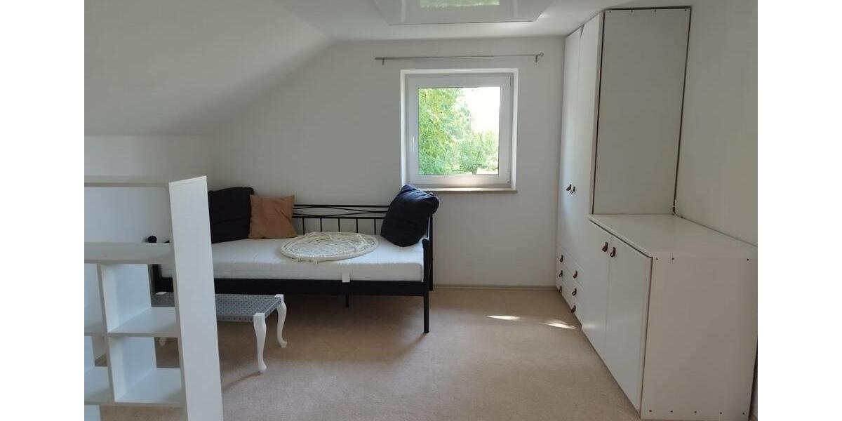 Etagenwohnung Seefeld - 1.5 Zimmer, 39 m&sup2;, 750&euro; | Angebot:25428050