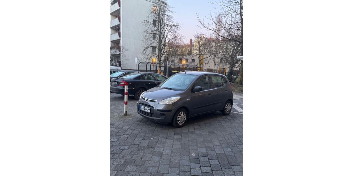 Hyundai i10 179.000 km 1.200 &euro; Berlin 10178