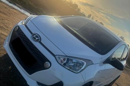 Hyundai i10 60.749 km 9.400 € Nürnberg 90419