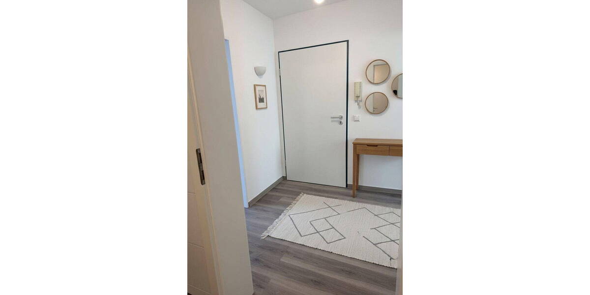 Etagenwohnung Düsseldorf Oberkassel - 2 Zimmer, 74 m&sup2;, 1.097&euro; | Angebot:26329682