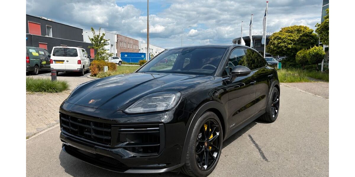 Porsche Cayenne 31.255 km 209.500 &euro; Groningen 9723H