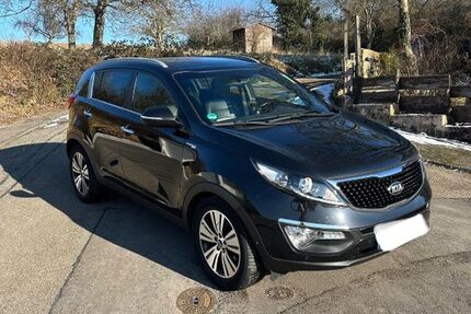 Kia Sportage 100.000 km 13.000 &euro; Eisingen 75239