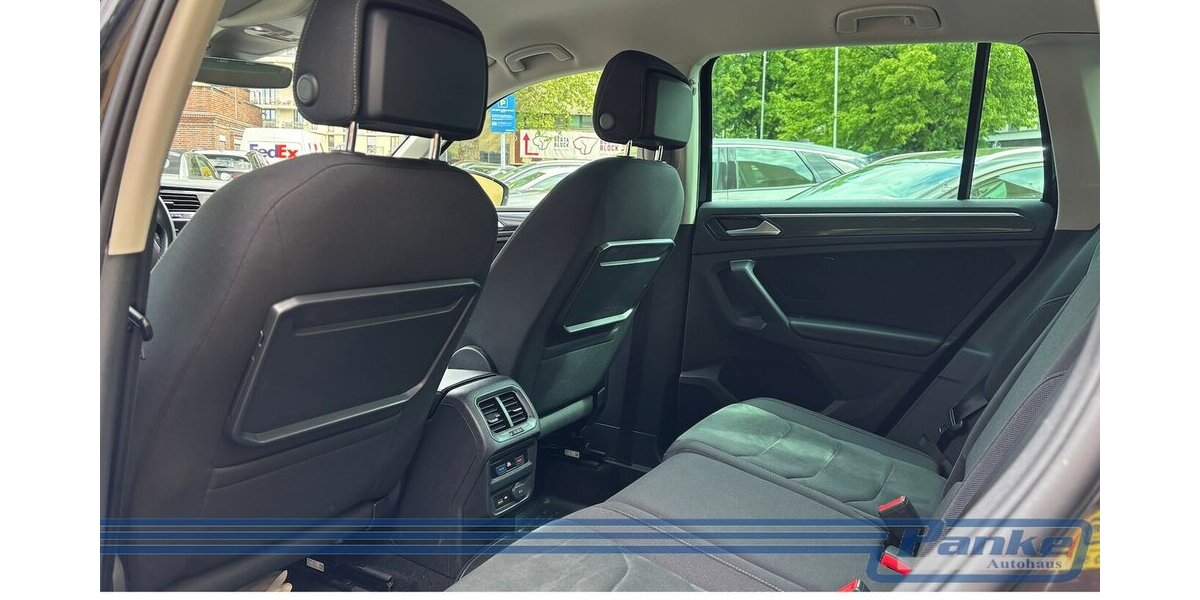 VW Tiguan Highline BMT 2.0 DSG*AHK*LED*RFK*ACC*CarP 160.966 km 19.990 &euro; Berlin 13187