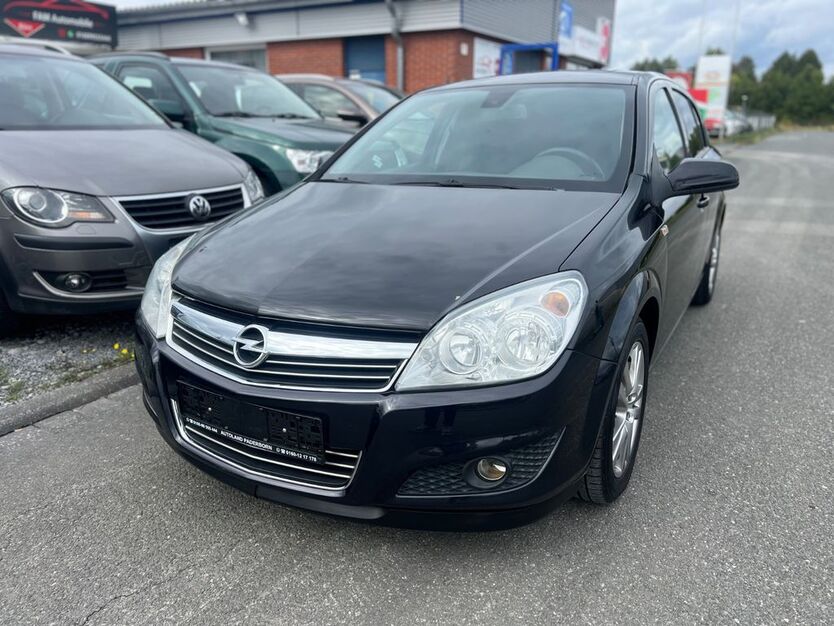 Opel Astra 137.335 km 4.390 € Paderborn 33104