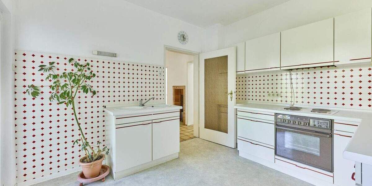 Mehrfamilienhaus, Wohnhaus Bad Dürkheim Seebach - 6 Zimmer, 168 m&sup2;, 425.000&euro; | Angebot:25736749