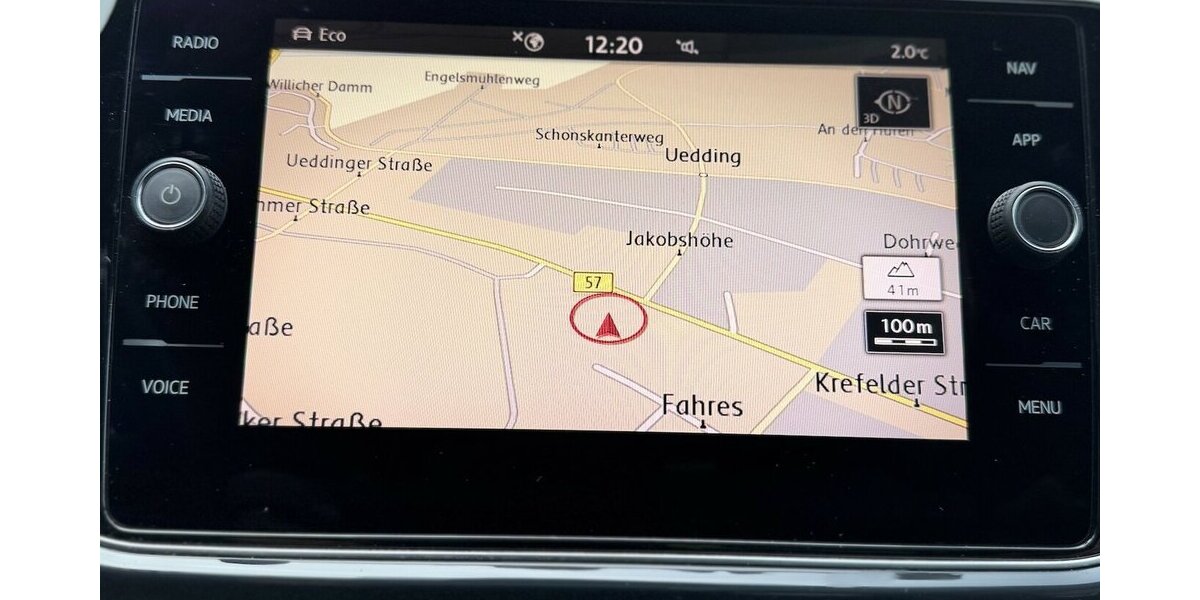 VW T-Roc R-line / Pano / 1. Hd / Kamera / AHK 93.000 km 23.690 &euro; Mönchengladbach 41066