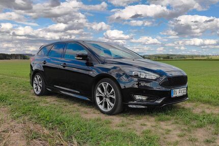 Ford Focus 103.600 km 9.999 &euro; Bad Waldsee 88339