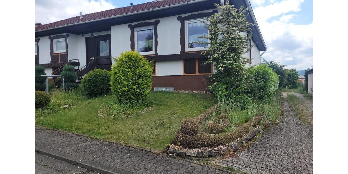 Bungalow Kirkel - 5.5 Zimmer, 146 m&sup2;, 250.000&euro; | Angebot:26983333