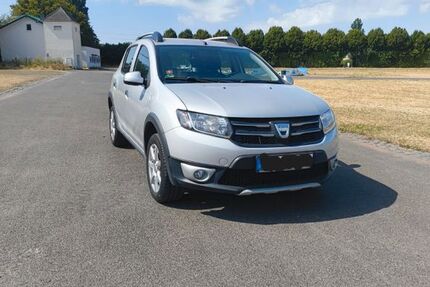 Dacia Sandero 94.756 km 5.200 &euro; Bonn 53229