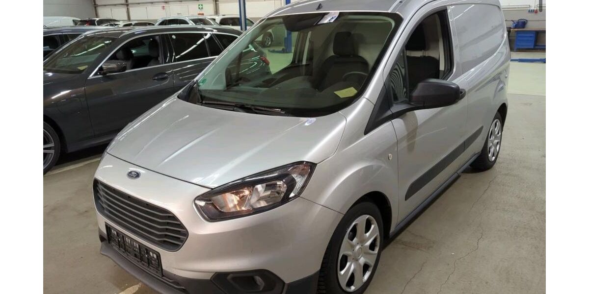 Ford Transit Courier 11.000 km 15.990 &euro; Bergkirchen 85232
