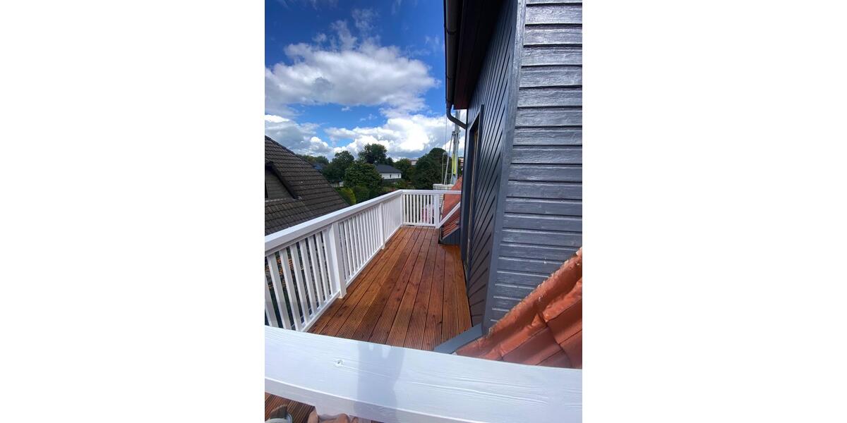 Dachgeschoßwohnung Ammersbek - 2.5 Zimmer, 78 m&sup2;, 1.400&euro; | Angebot:25171685