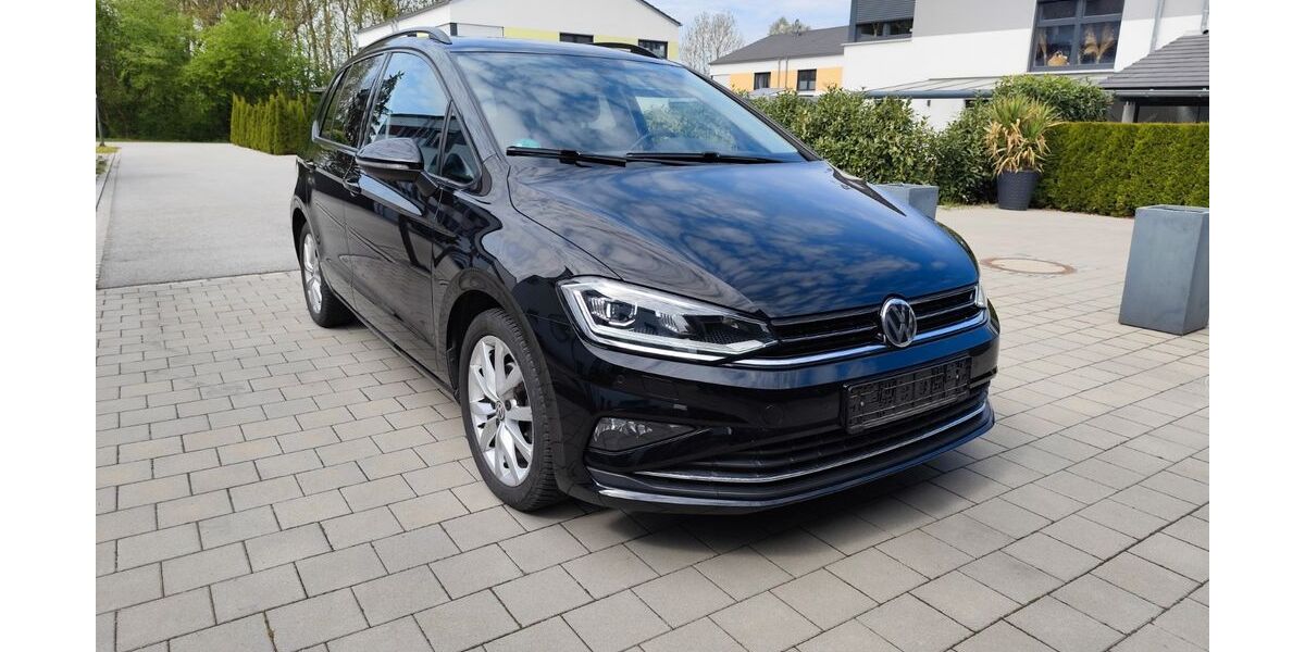 VW Golf Sportsvan 90.500 km 16.400 &euro; Stephansposching 94569