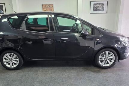 Opel Meriva 93.000 km 6.400 &euro; Asperg/Ludwigsburg bei Stuttgart 71679