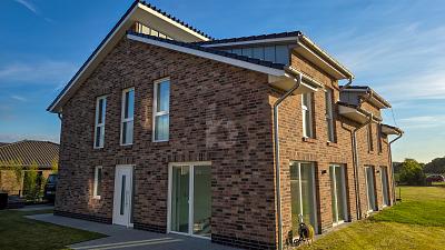 NEUBAU-INVESTMENT MIT PV & MIETEINNAHMEN - Haus Drebber | Angebot:26421087
