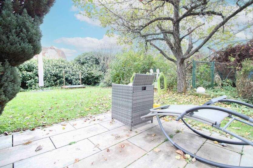 Hier blühen Ihre Ideen: Reihenendhaus mit Garten in Top-Lage 5 zimmer