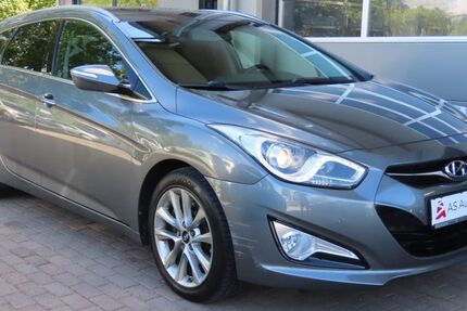 Hyundai i40 130.000 km 7.390 &euro; Stuttgart 70329