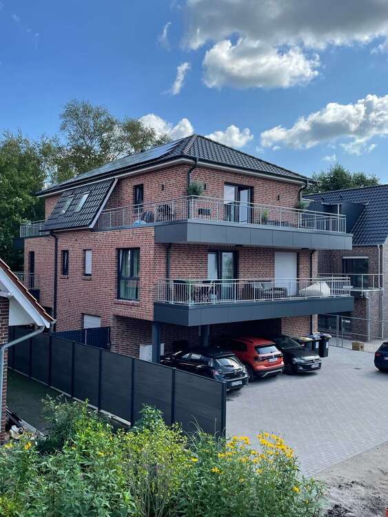 Wohnung zum Mieten in Oldenburg 1.470 € 109 m² 2 zimmer