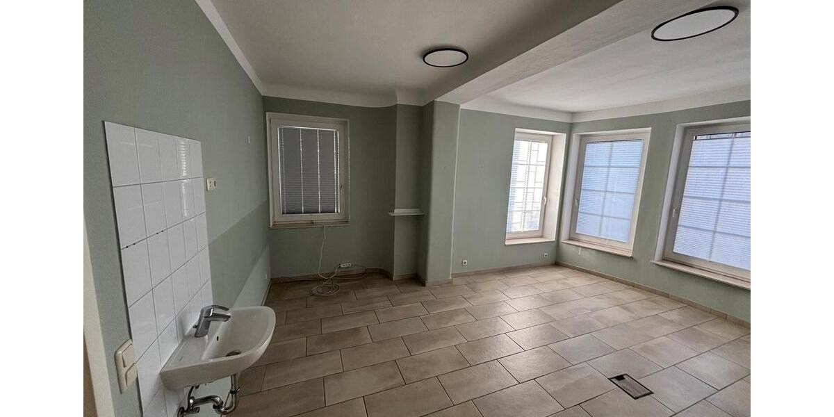 Gewerbeobjekt Hille - 1.400&euro; | Angebot:26228122