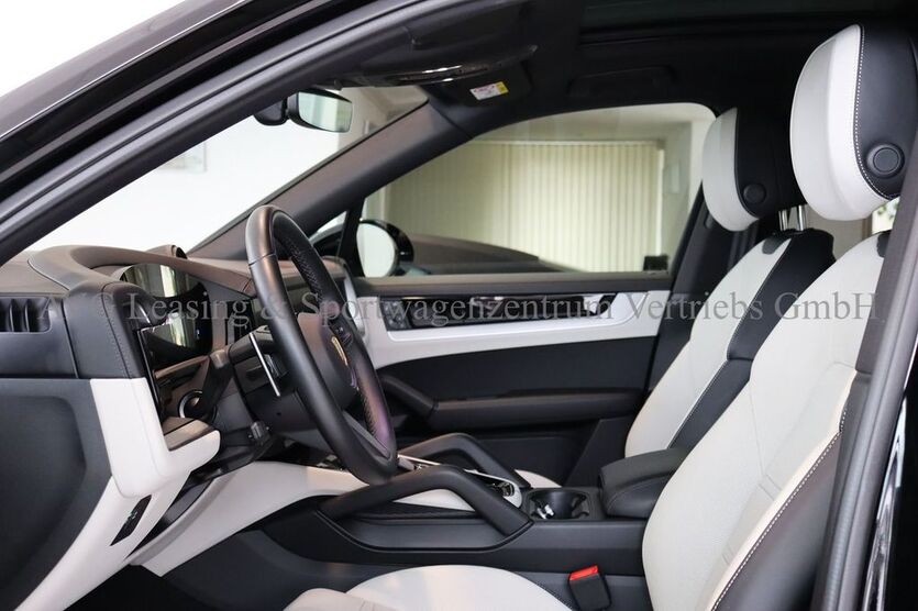 Porsche Cayenne 24.445 km 104.800 € Starnberg am See, bei München 82319