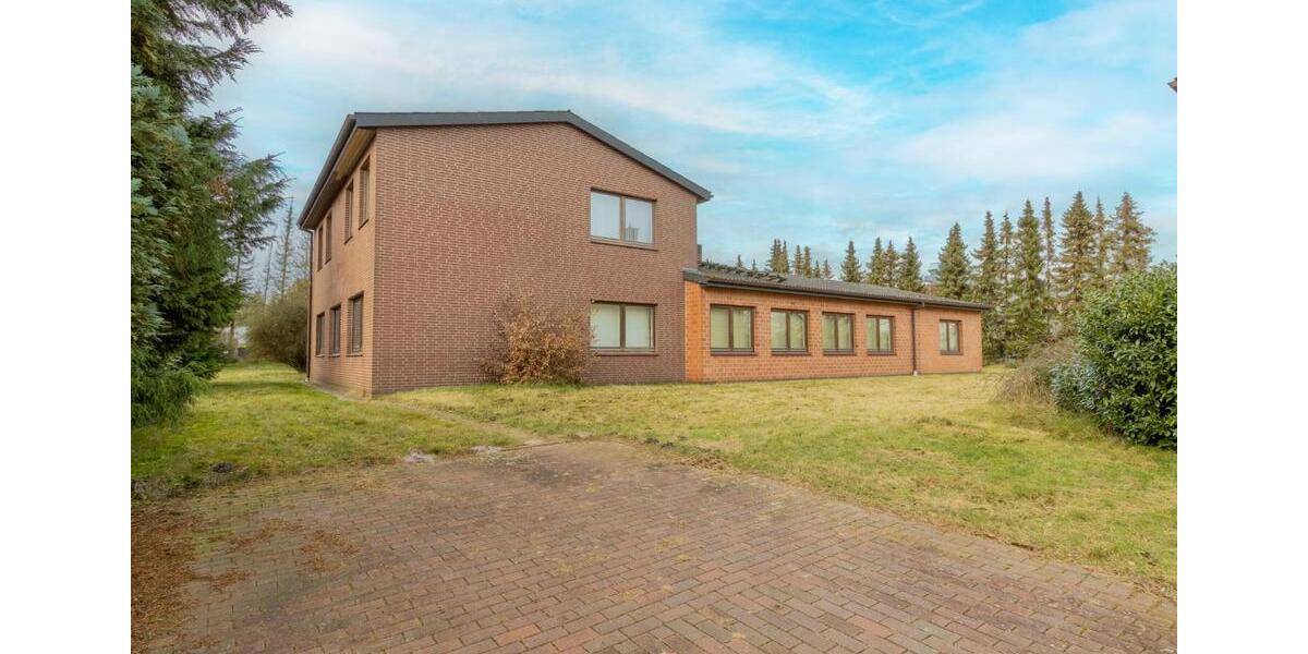Gewerbeobjekt Hude (Oldenburg) - 2.570&euro; | Angebot:24973760