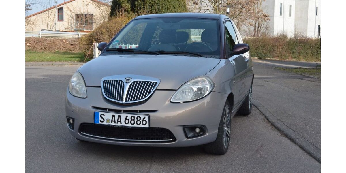Lancia Ypsilon 139.700 km 1.888 &euro; Stuttgart 70499