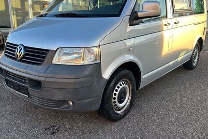 VW T5 Transporter 299.863 km 7.999 &euro; Uhingen 73066