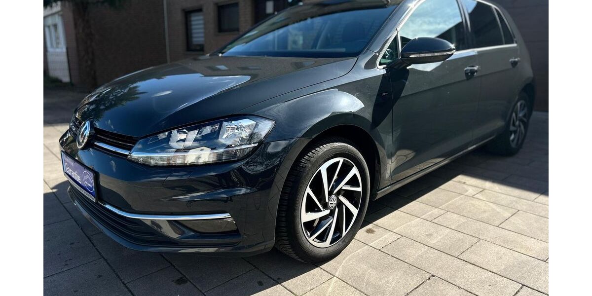 VW Golf 63.200 km 15.100 &euro; Mönchengladbach - Odenkirchen 41199