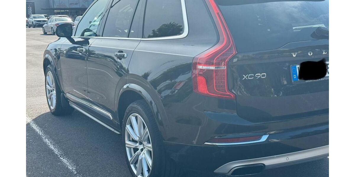 Volvo XC90 189.000 km 20.000 &euro; Fellbach (Württemberg) 70736
