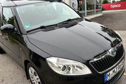 Skoda Roomster 260.000 km 2.700 € München OT Trudering-Riem 81825